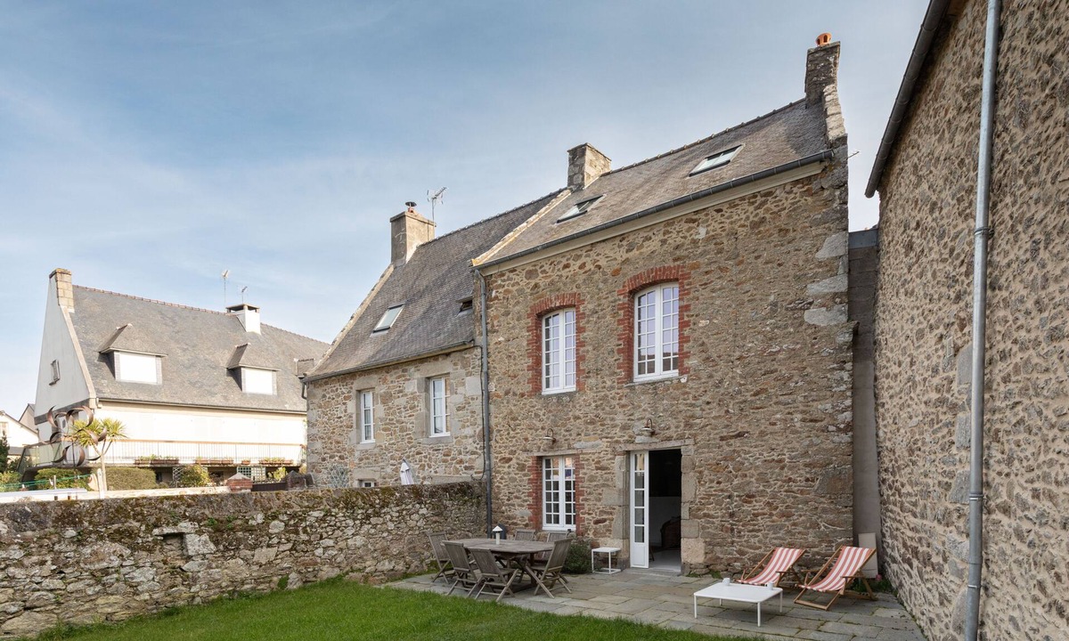 Saint-Briac-sur-Mer House | La Petite Villonière – 5min de la plage en voiture