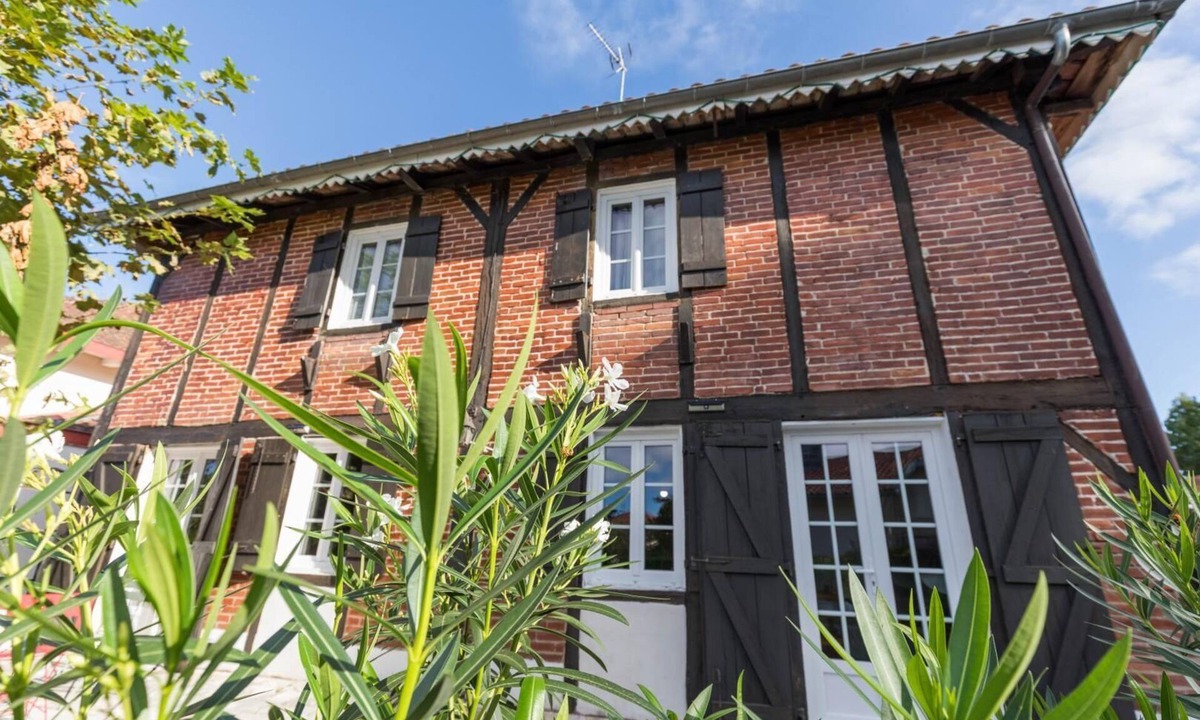 Herm House | La Petite Villa Paul