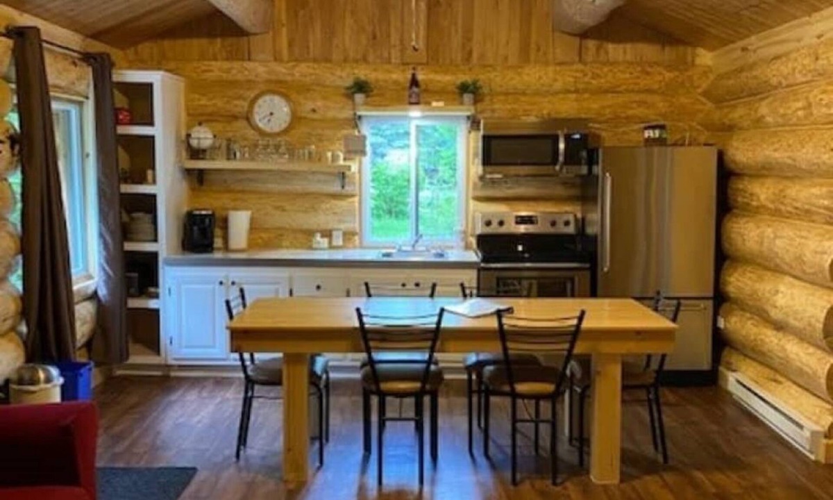 Saint-Luc-de-Bellechasse Ski Chalet | La Pitoune SPA privé - 6 pers