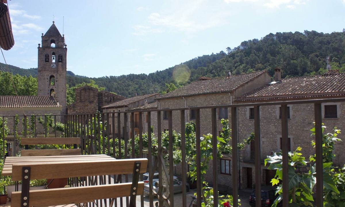 Sant Llorenc de la Muga Apartment | La Plaçeta - Sant Llorenç de la Muga