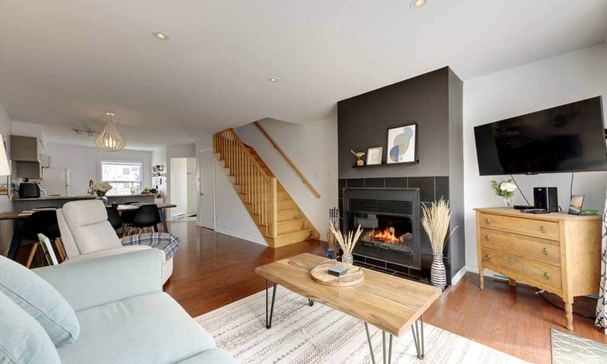 Magog Apartment | La Place du Village