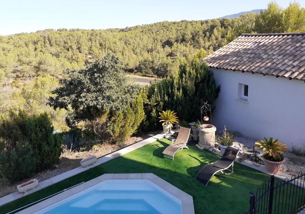 Saint-Clement-de-Riviere Apartment | La plaine