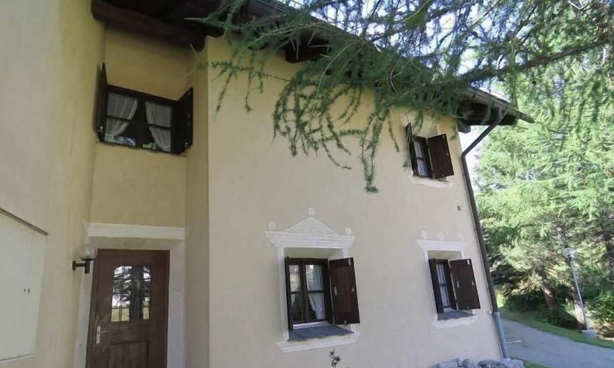Maloja House | La Planüra 11