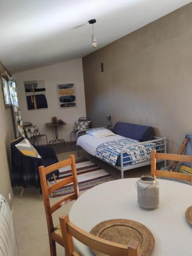Casteil Apartment | La Pommeraie