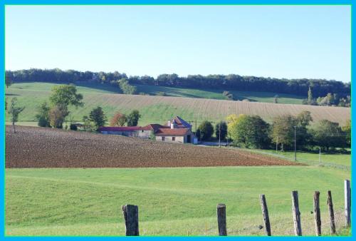 Saint-Antonin Noble Val Bed & Breakfast | la prade basse 82