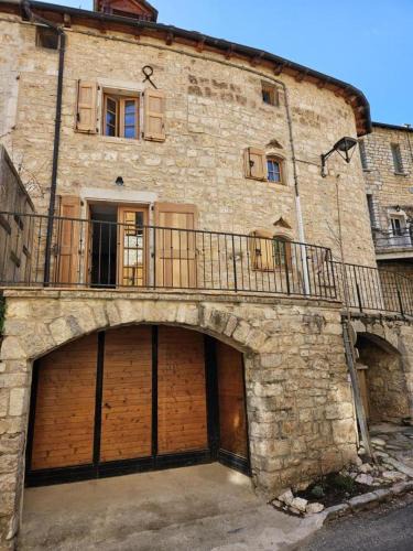 Sainte-Enimie House | La proue du serre 4/5 personnes