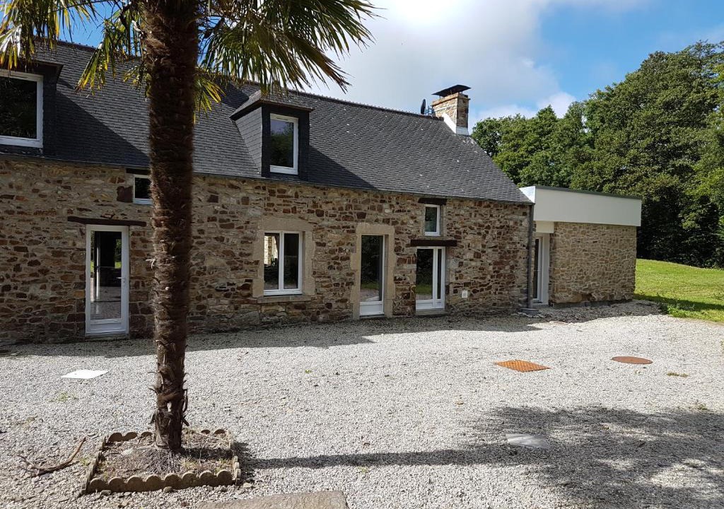 Saint-Pierre-d'Artheglise Apartment | La Puisatière