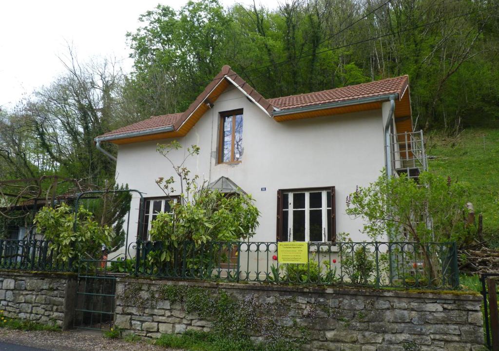 Baume-les-Dames Apartment | la quatorze