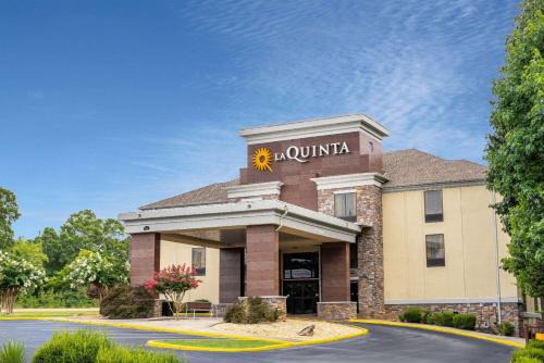 Covington Hotel | La Quinta by Wyndham Covington
