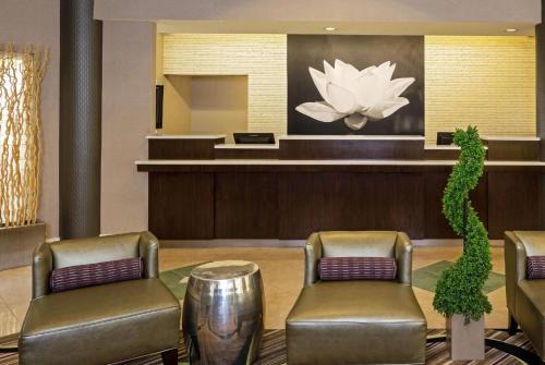Memorial Hotel | La Quinta by Wyndham Houston West Park 10