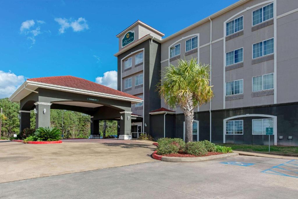 Leesville Hotel | La Quinta by Wyndham Leesville Ft. Polk