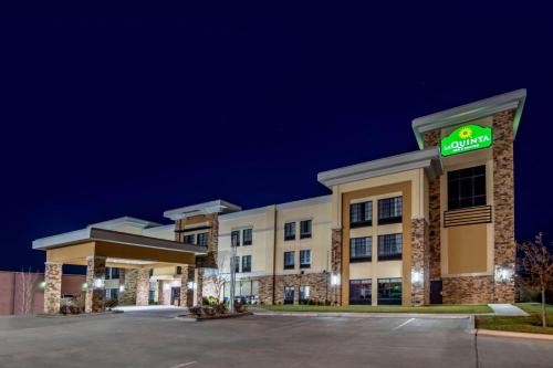 Pampa Hotel | La Quinta by Wyndham Pampa