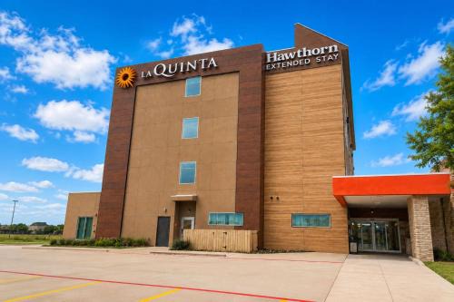 Northwest Corpus Christi Hotel | La Quinta Inn and Suites by Wyndham Corpus Christi I-37 NW