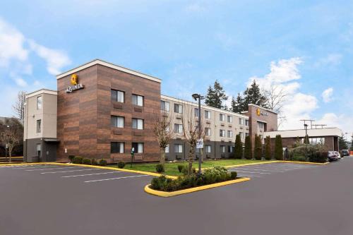 Paine Field-Lake Stickney Hotel | La Quinta Inn by Wyndham Everett