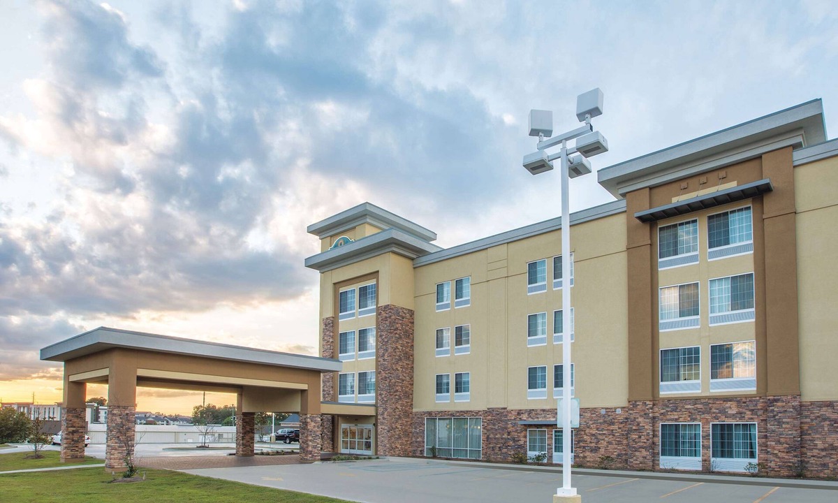 Hattiesburg Hotel | La Quinta Inn & Suites by Wyndham Hattiesburg - I-59