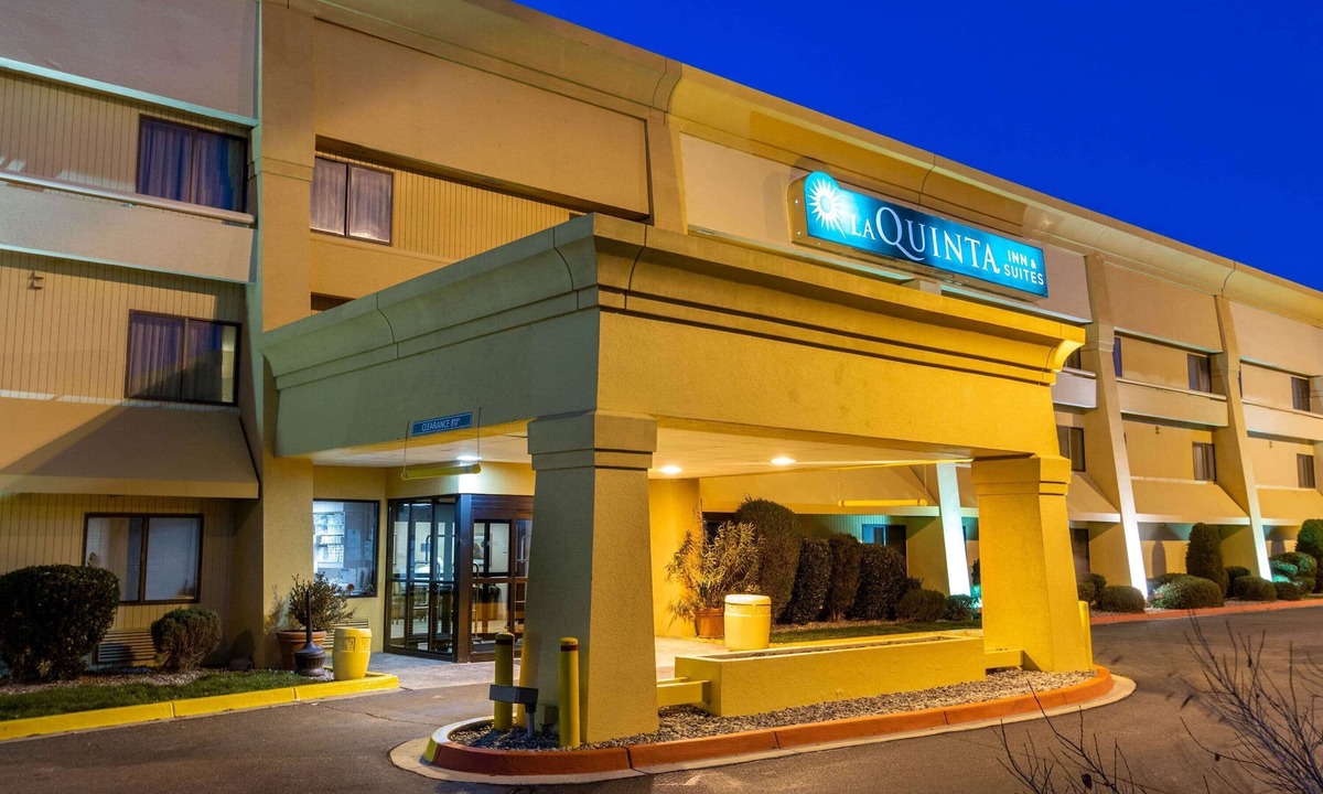 Northeast Heights Hotel | La Quinta Inn & Suites by Wyndham Albuquerque Journal Ctr NW