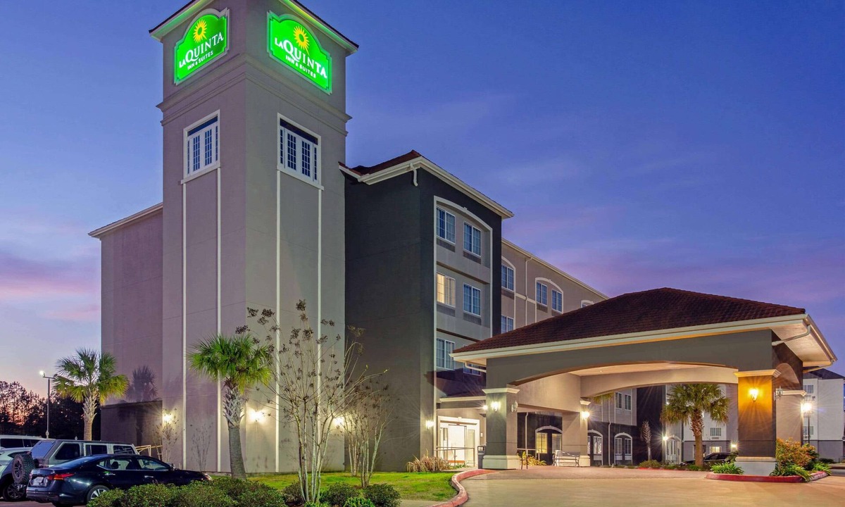 Leesville Hotel | La Quinta Inn & Suites by Wyndham Leesville Ft. Polk