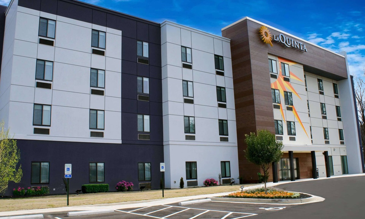 Ellendale Hotel | La Quinta Inn & Suites by Wyndham Memphis East