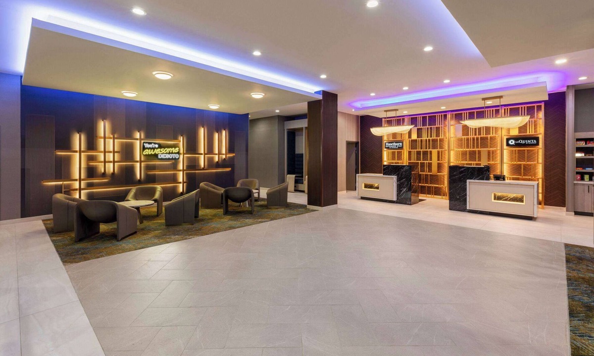 DeSoto Hotel | La Quinta Inn & Suites by Wyndham DeSoto