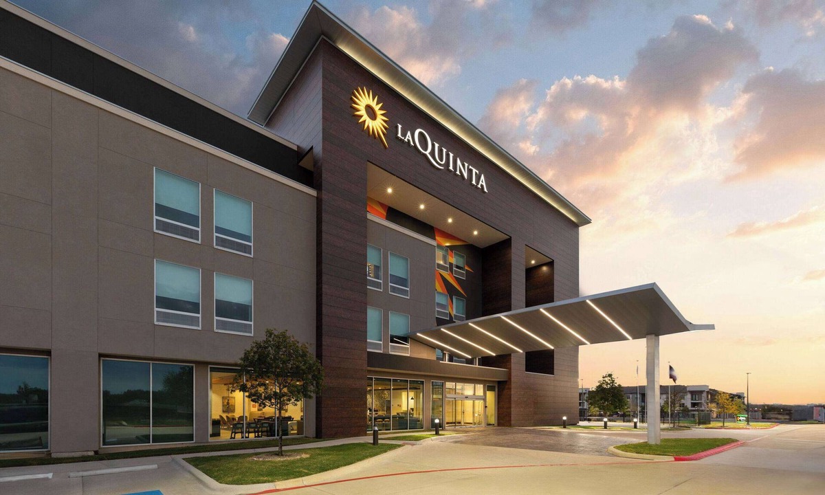 McNeil Hotel | La Quinta Inn & Suites by Wyndham Austin Parmer/Tech Ridge
