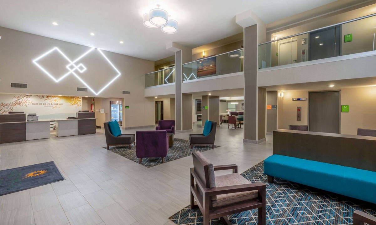 Jonesboro Hotel | La Quinta Inn & Suites by Wyndham Jonesboro