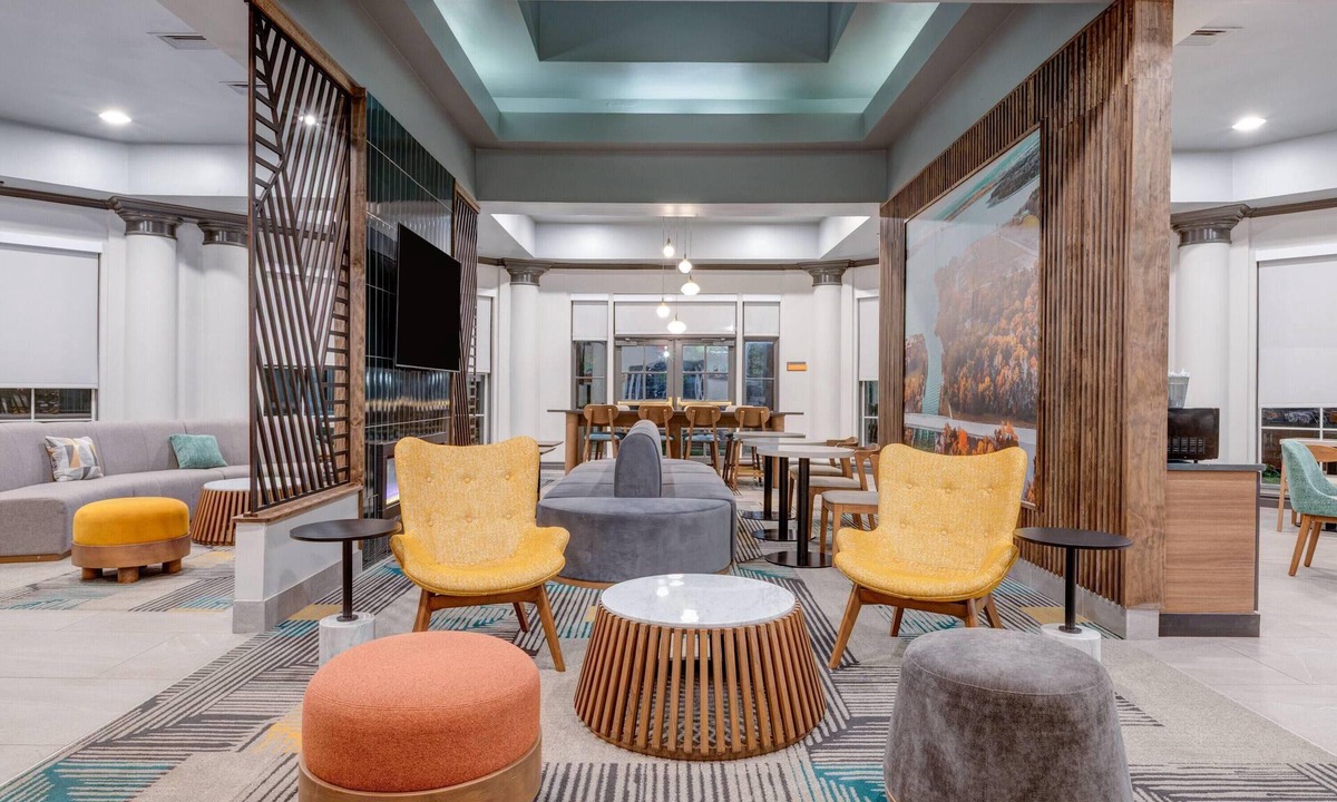 Sherman Hotel | La Quinta Inn & Suites by Wyndham Sherman