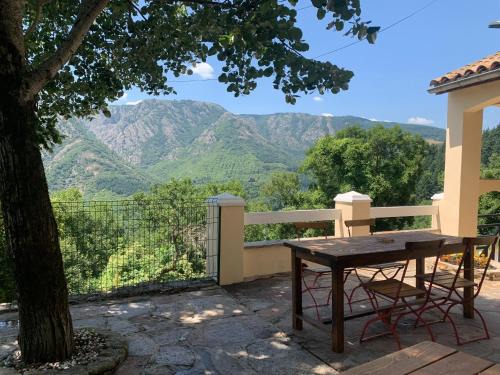 Castanet-le-Haut House | La Reguergue, vue sur l'Espinouse