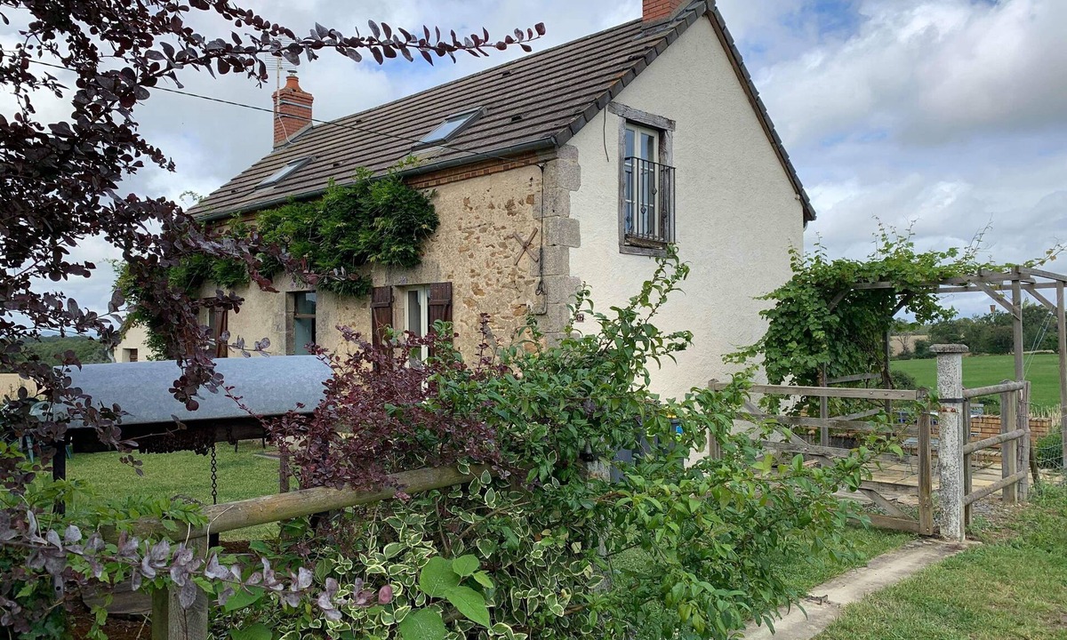 Saint-Priest-la-Marche House | La Renardière