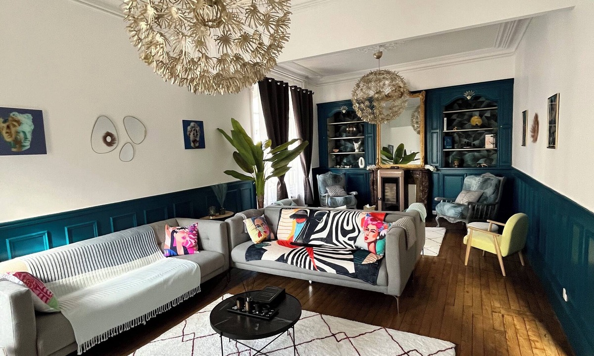 Neufchateau House | La Renardière