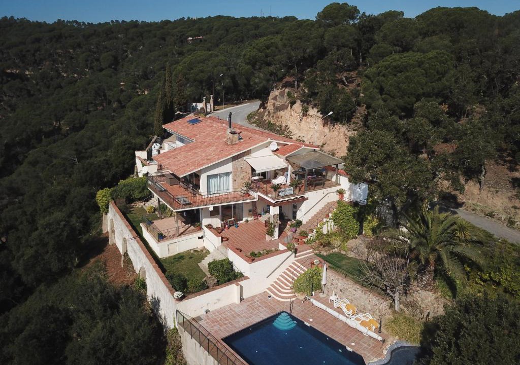 Tossa de Mar Bed & Breakfast | La Roqueta Hotel