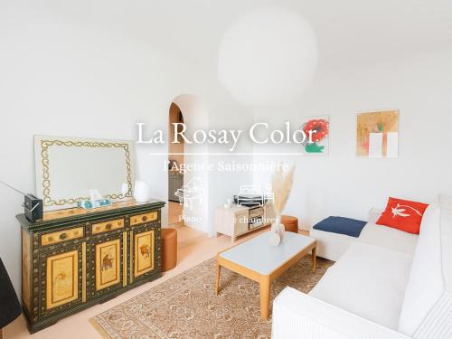 Rosay House | La Rosay Color