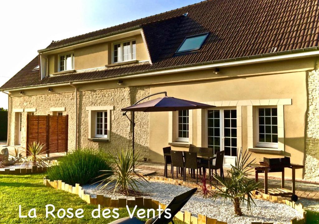 Grandcamp-Maisy Apartment | La Rose Des Vents