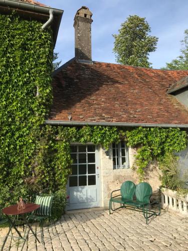 Quingey House | La Roseraie de Malpas