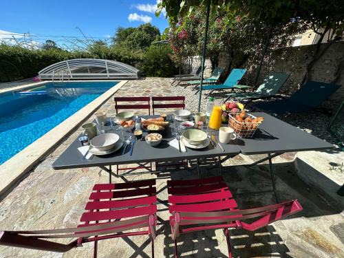 Aubenas Apartment | La Rougette