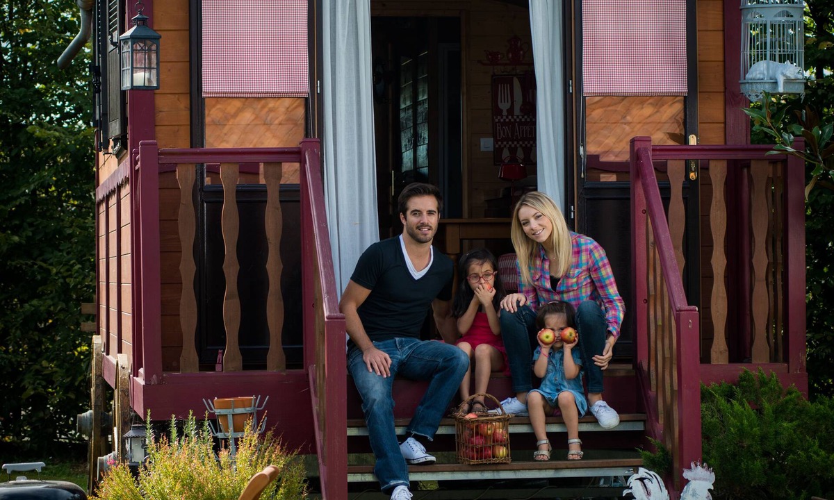 Le Temple-sur-Lot Bed & Breakfast | La Roulotte de la Vallée du Lot