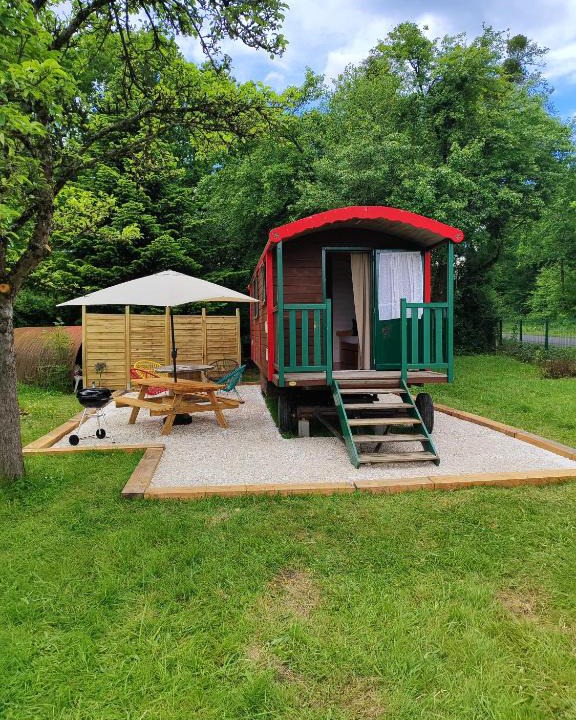 Grimbosq Other | La roulotte de Mary