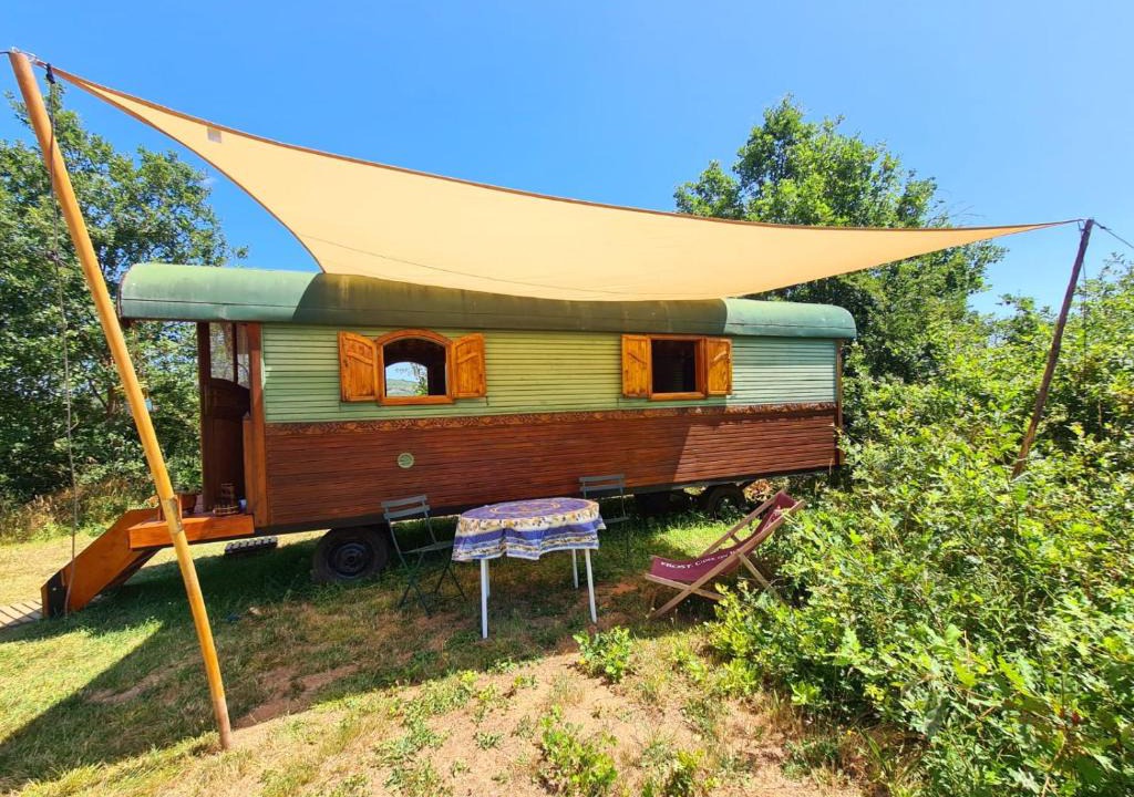 Andressac Other | La Roulotte du Coustal, Climatisé