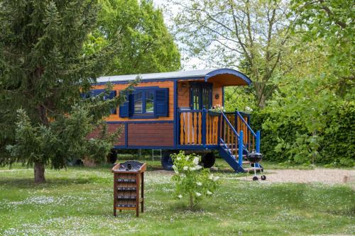 Doue-en-Anjou House | La Roulotte du Domaine de Meigné