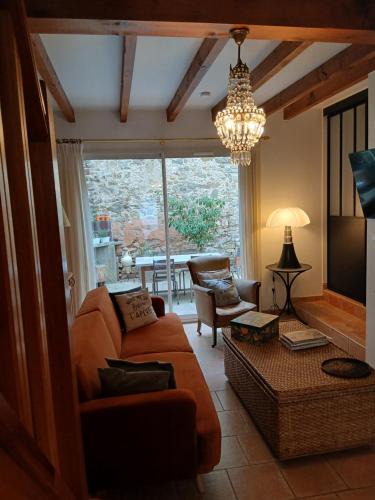 Montlaur House | La route des vignes