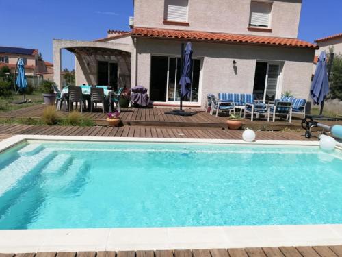 Saint-Genis Bed & Breakfast | La Salamandre 66