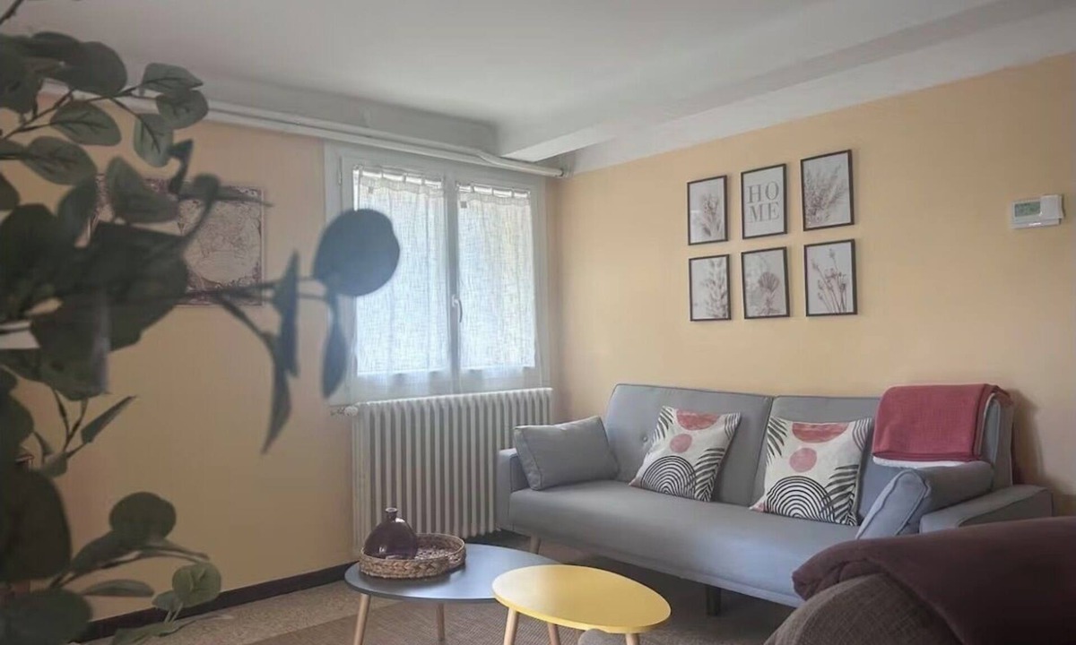 Manosque Apartment | La Soleillade