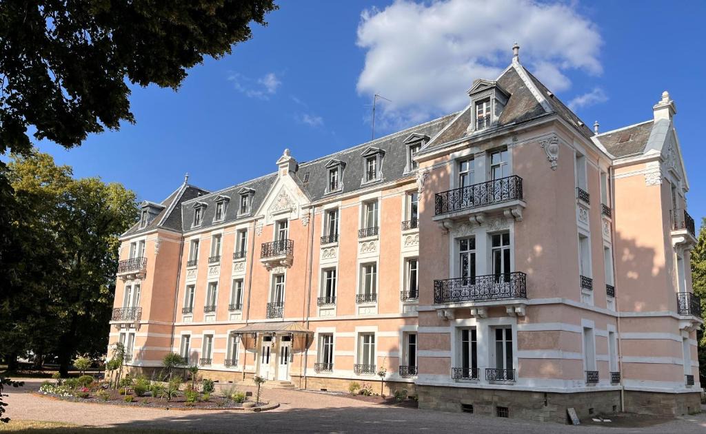 Contrexeville Hotel | La Souveraine
