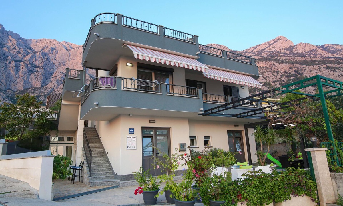 Veliko Brdo Apartment | La Storia Apartments