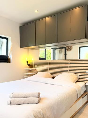 Cucq House | La Suite (Ô) Wood & Chic