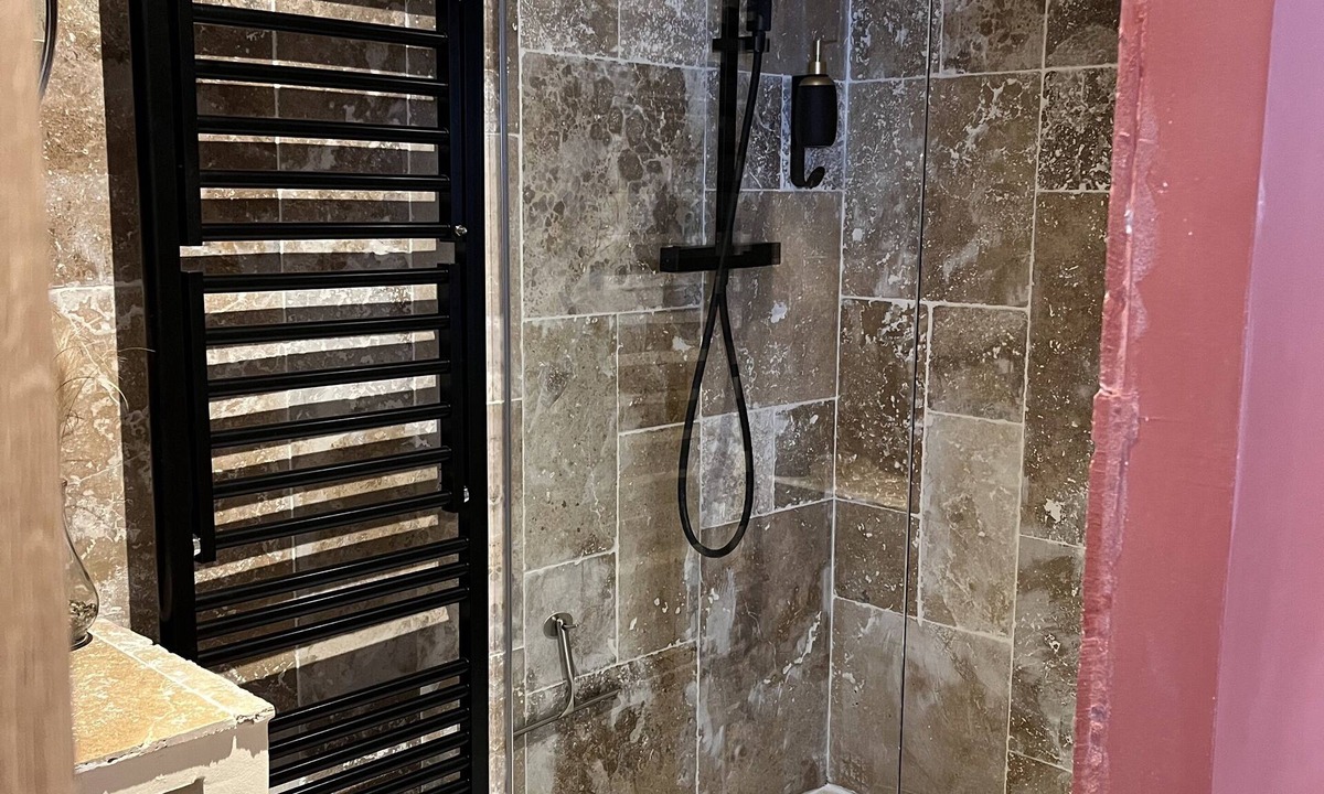 Muret Apartment | La Suite, Avec Jacuzzi & Sauna