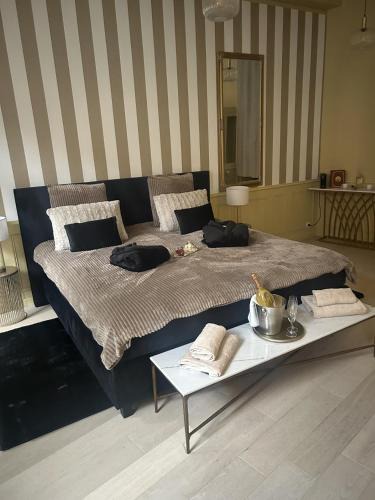 Bethune Bed & Breakfast | La suite Isabelle de Luxembourg & Spa