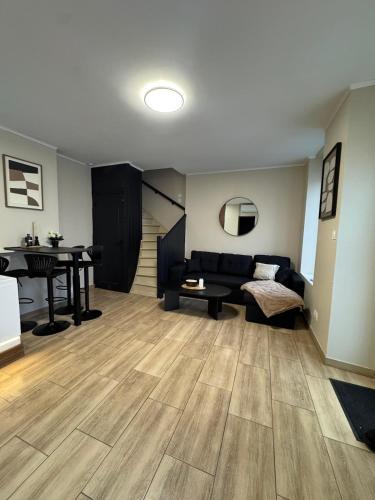 Valenciennes House | La suite Nova - Jacuzzi