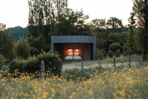 Chateau House | La suite prairie Tomette Singulière