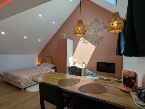 Les Ponts-de-Ce Apartment | La Suite - Résidence Chez Gally à Angers