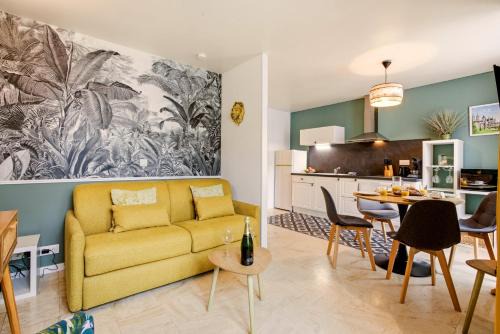 Quartier du chateau Apartment | La Suite - Rez de Chaussée - Hypercentre - Wifi
